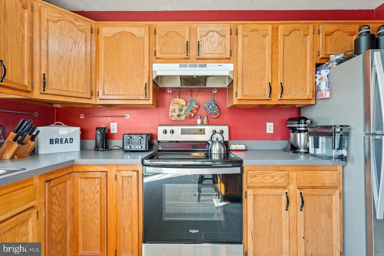 HILLVIEW - Residential