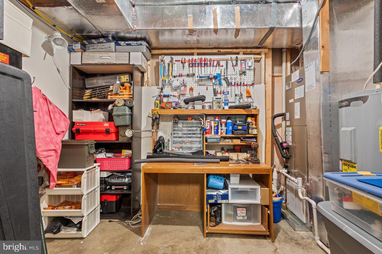 HILLVIEW - Residential