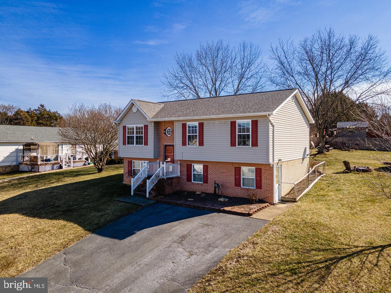 HILLVIEW - Residential