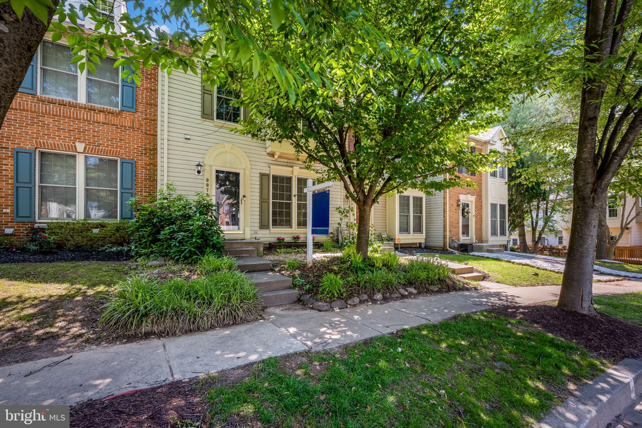 NEWTOWN - Residential