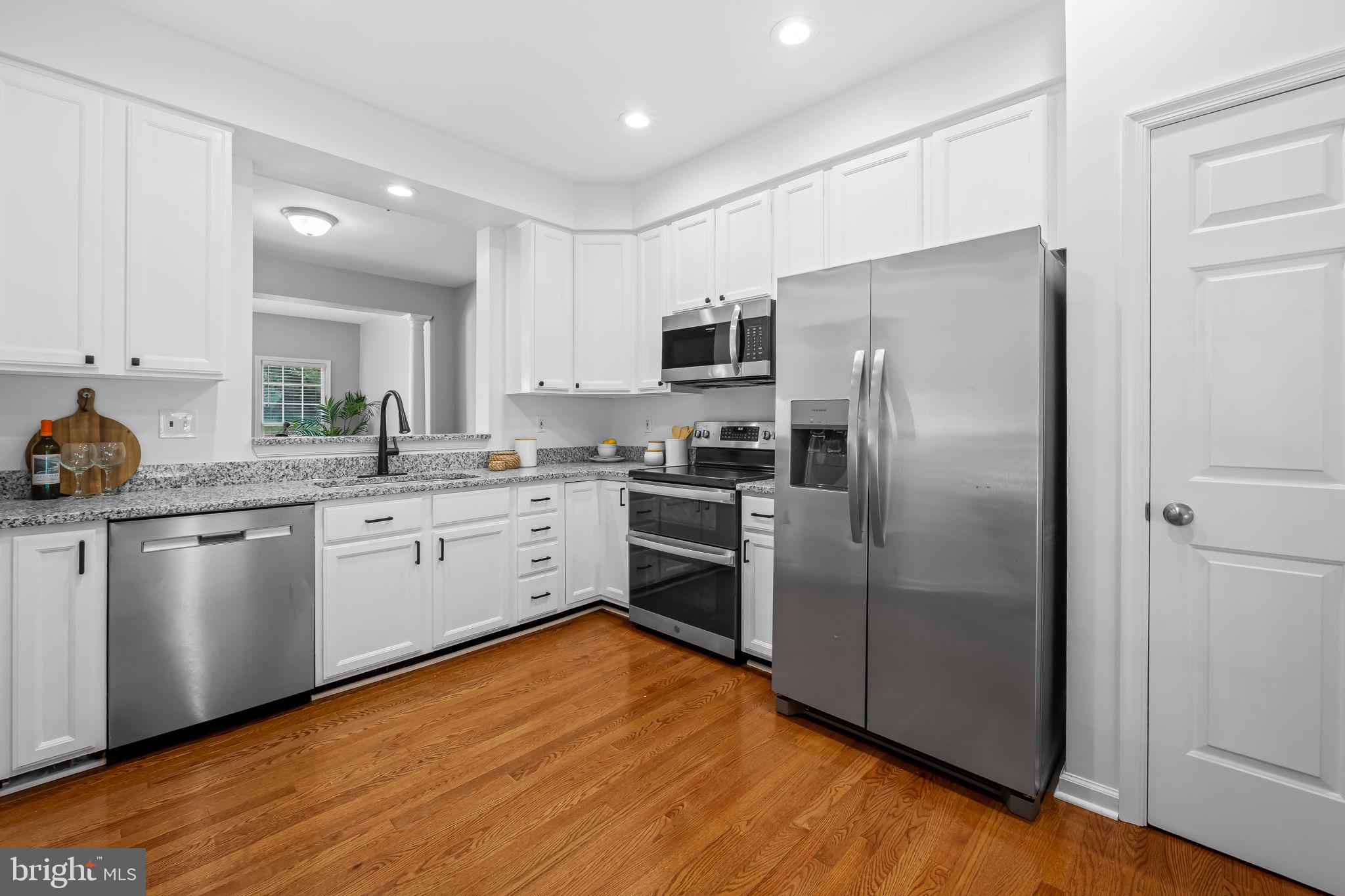 NEWTOWN - Residential