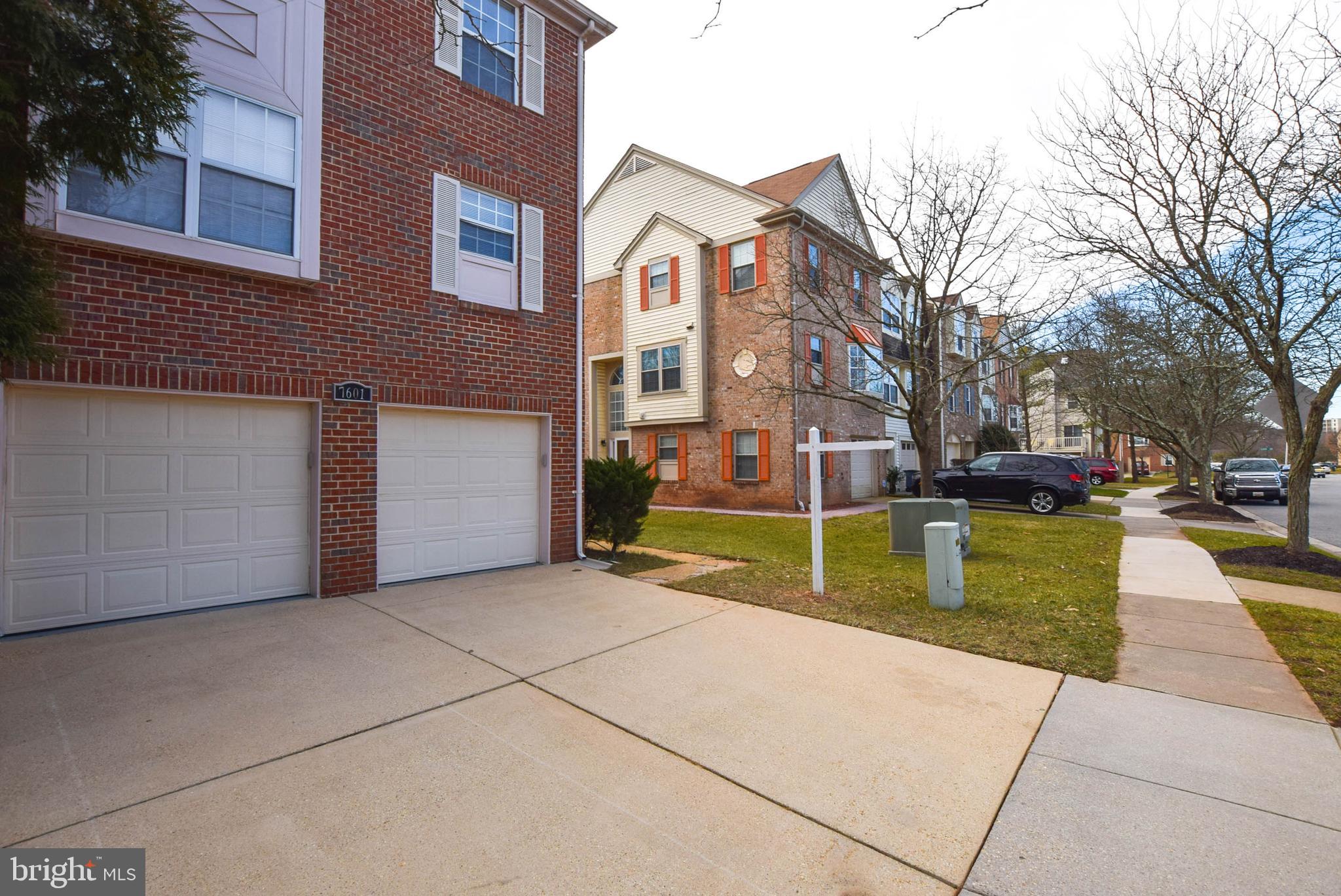 GREENBROOK VILLAGE - Residential Lease