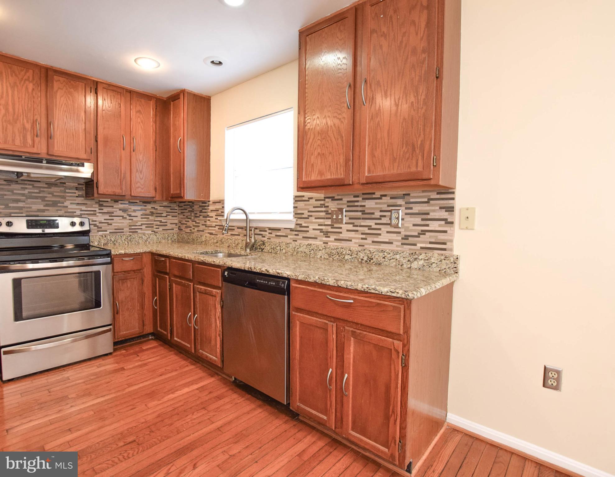 GREENBROOK VILLAGE - Residential Lease