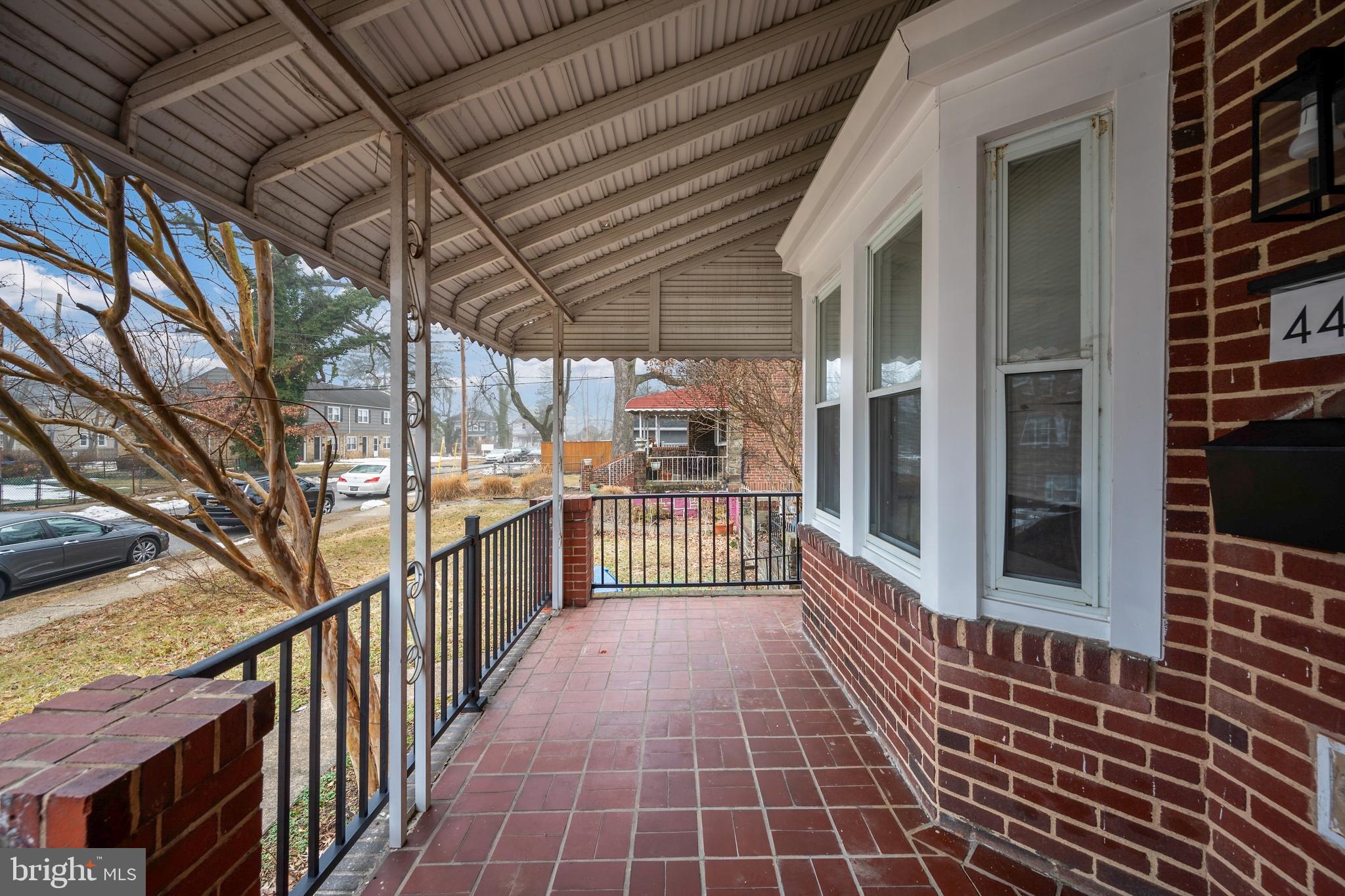 HOWARD PARK - Residential