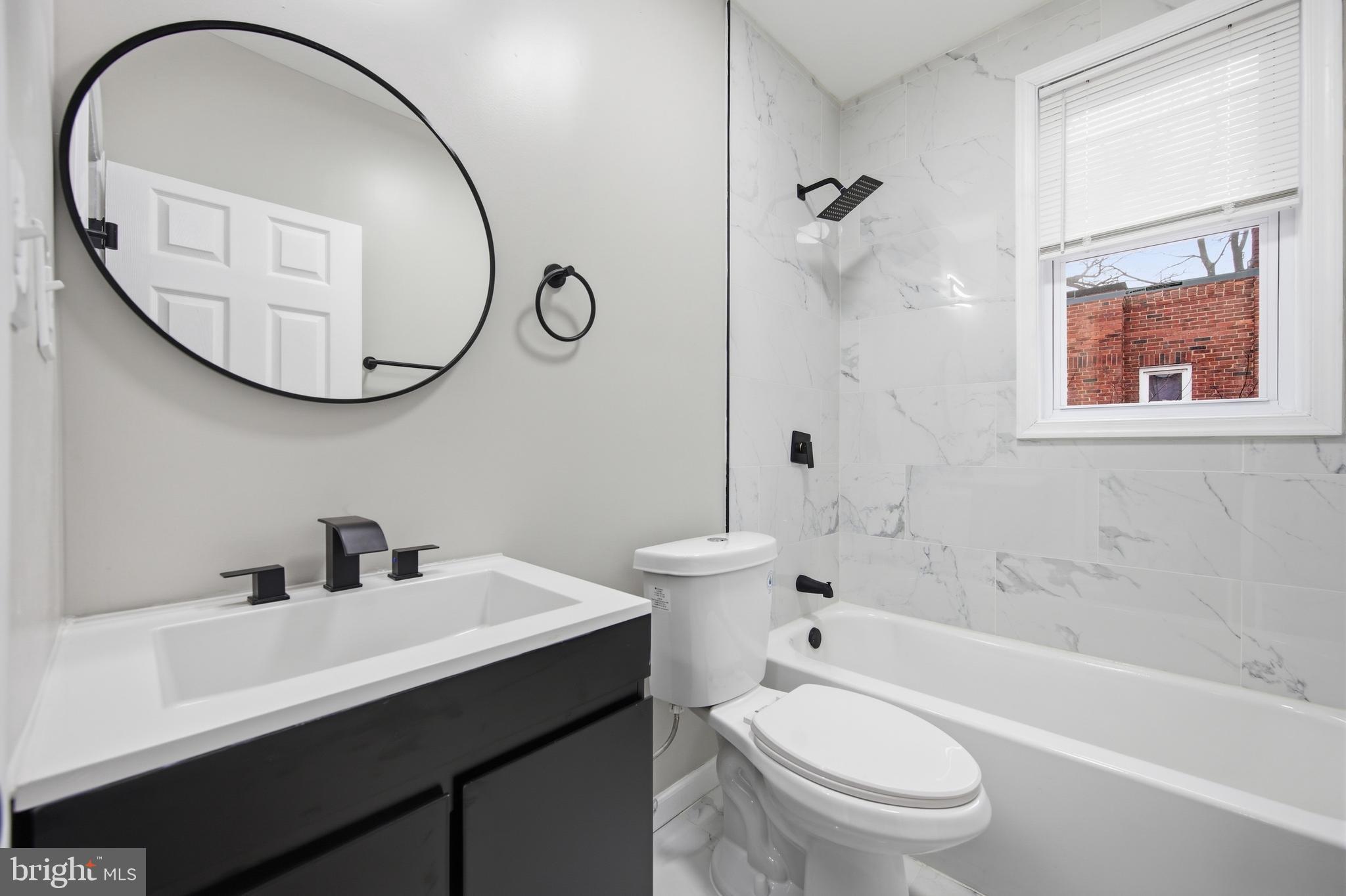 HOWARD PARK - Residential