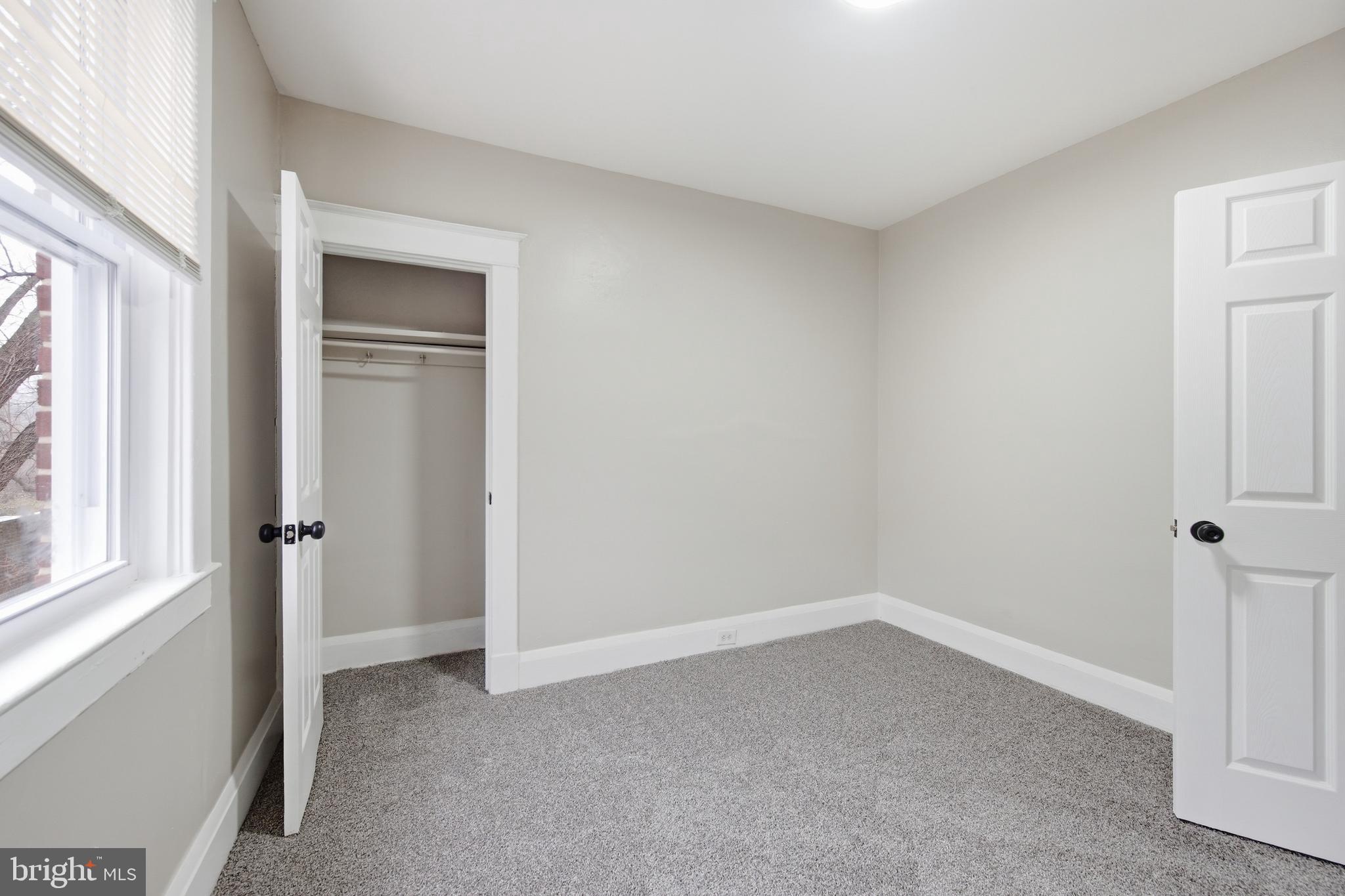 HOWARD PARK - Residential