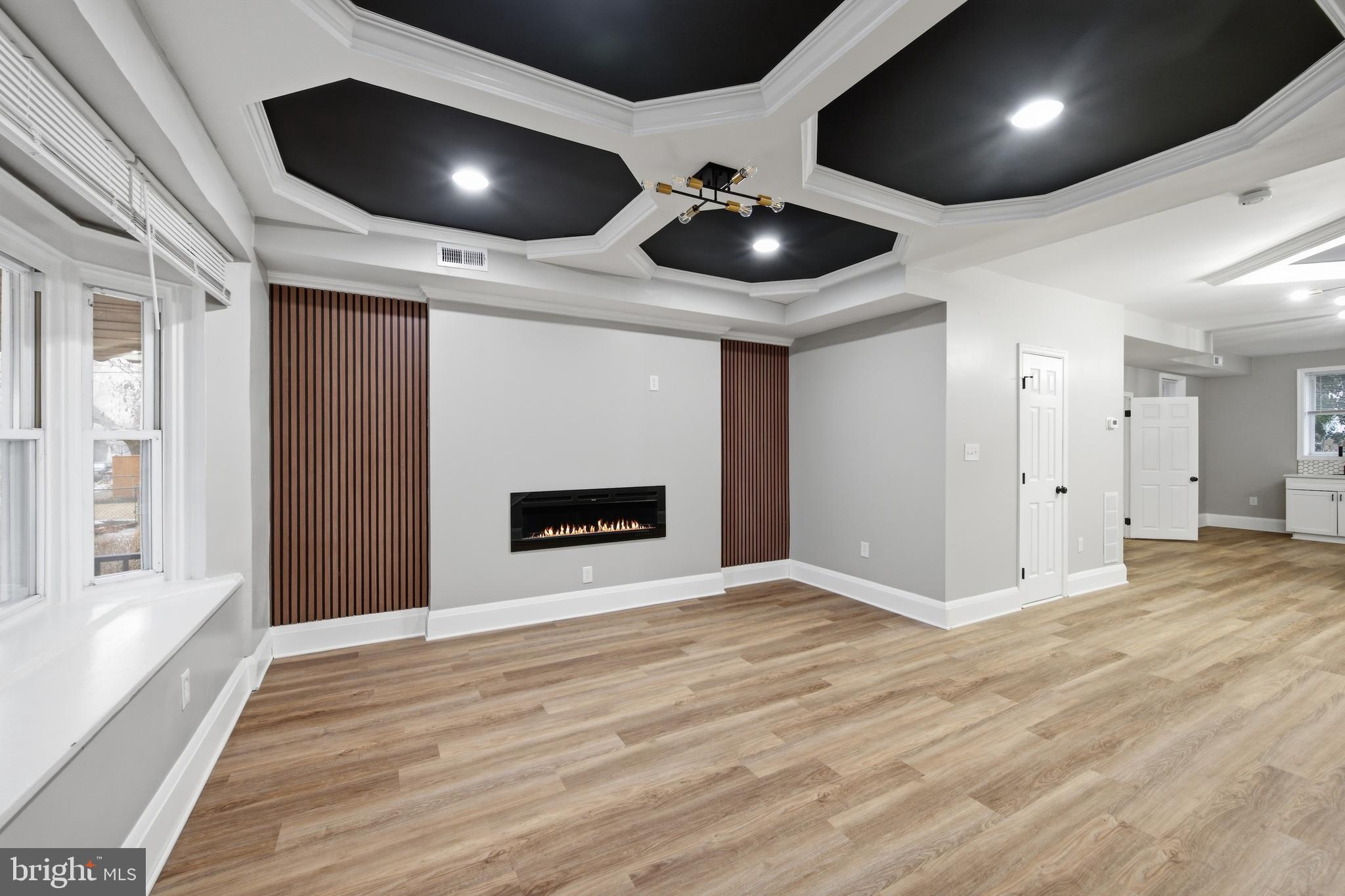 HOWARD PARK - Residential