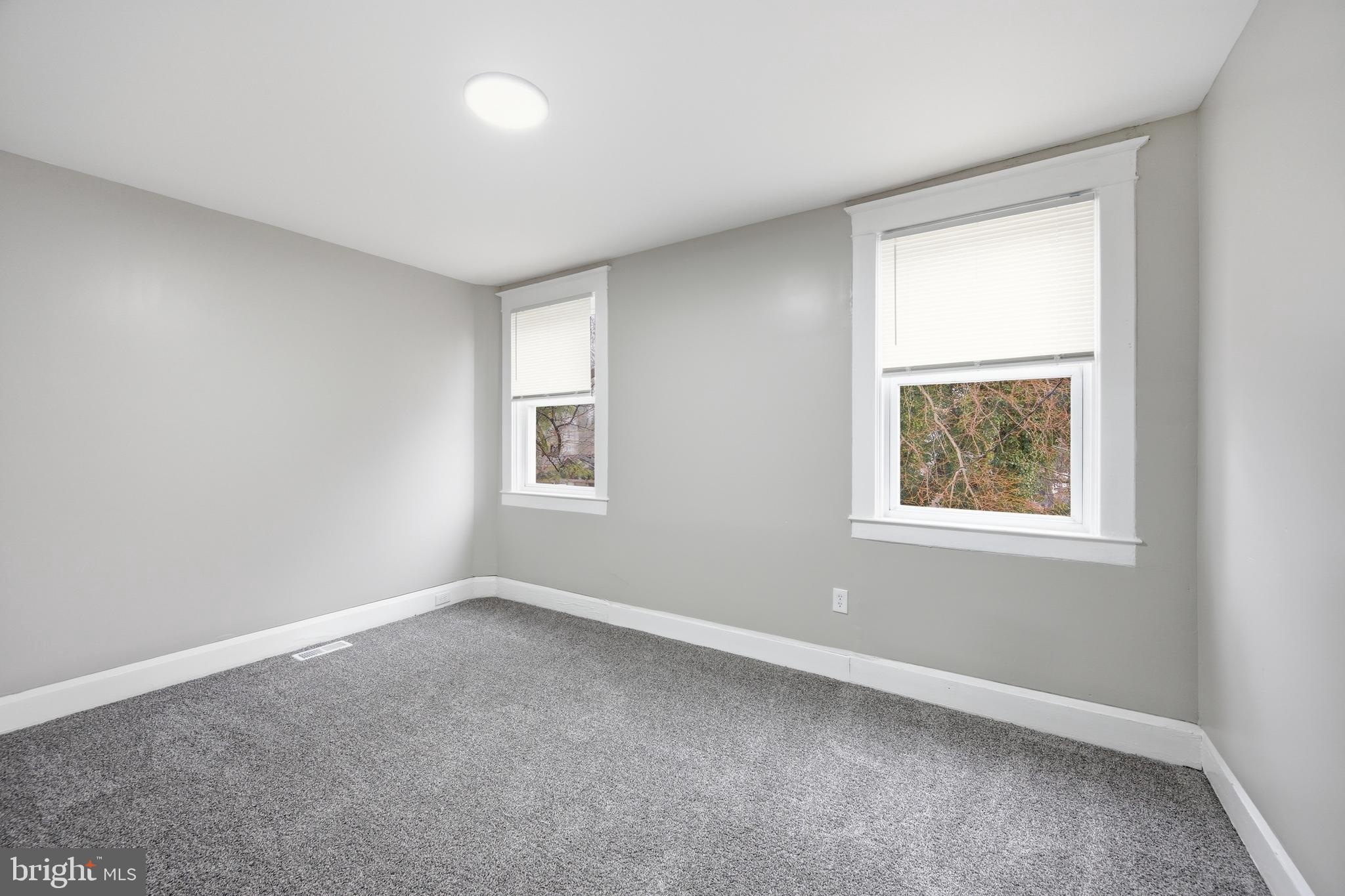 HOWARD PARK - Residential