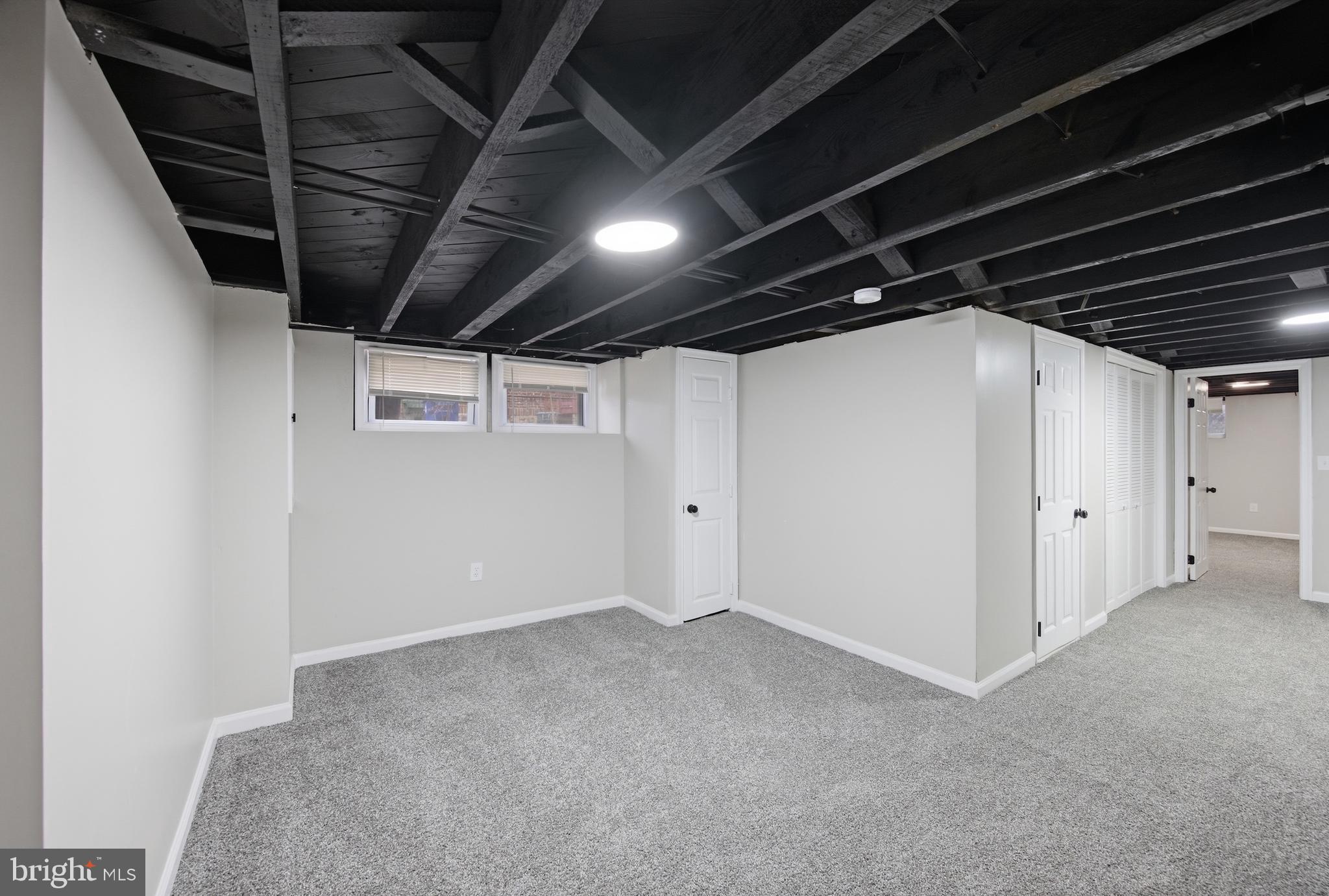 HOWARD PARK - Residential