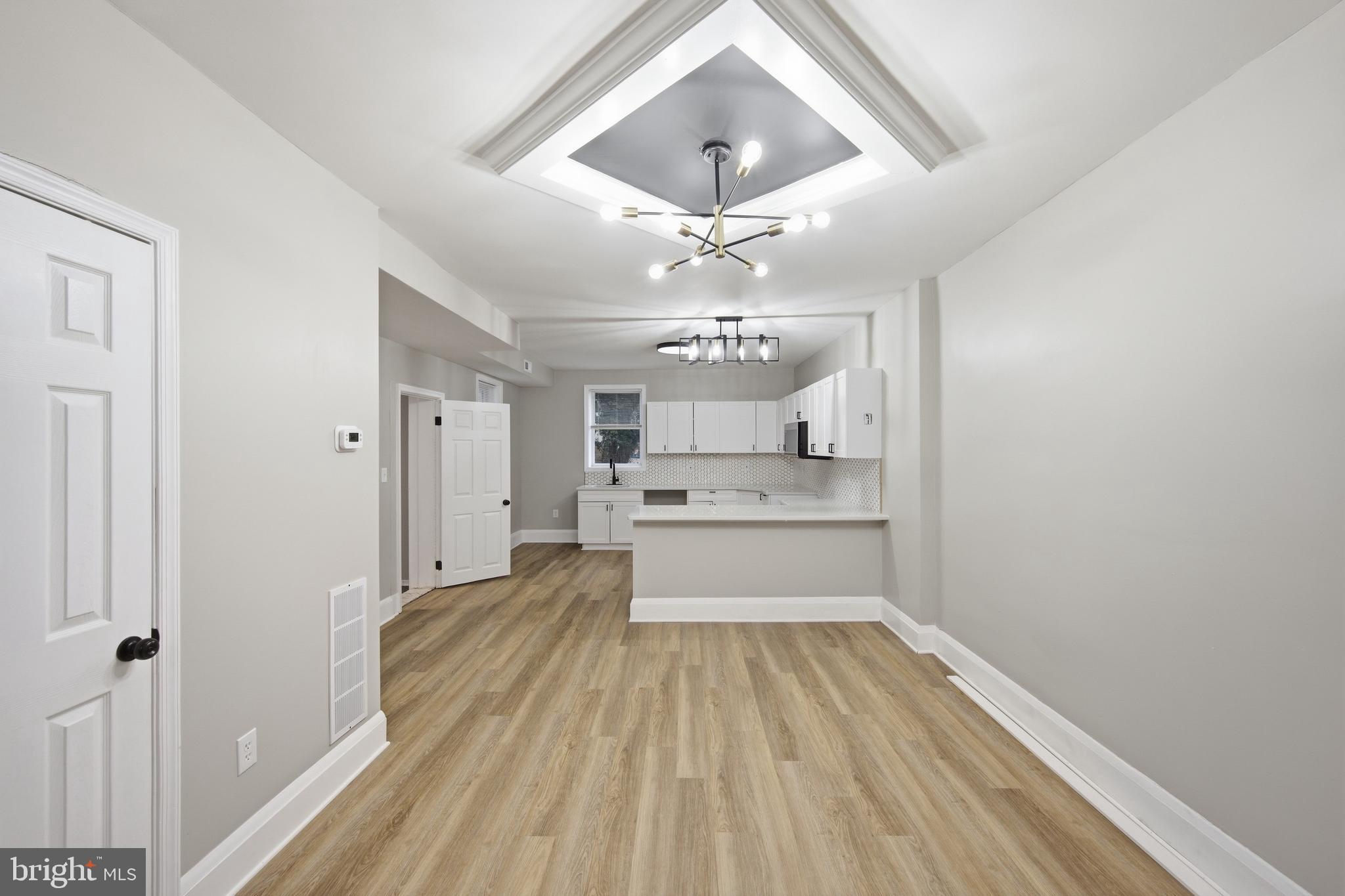 HOWARD PARK - Residential