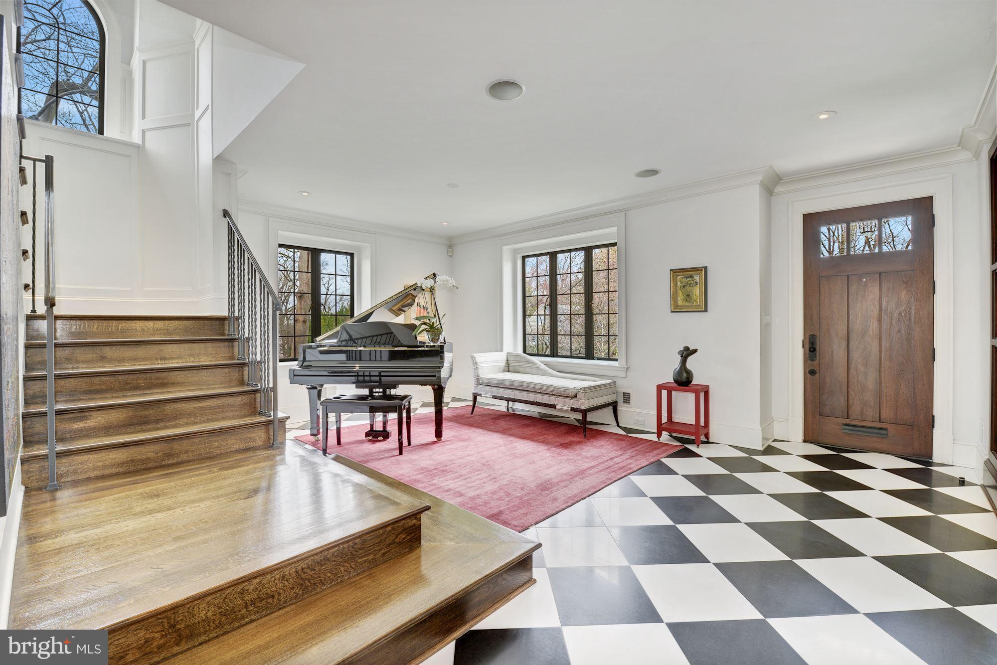 SPRING VALLEY - Residential