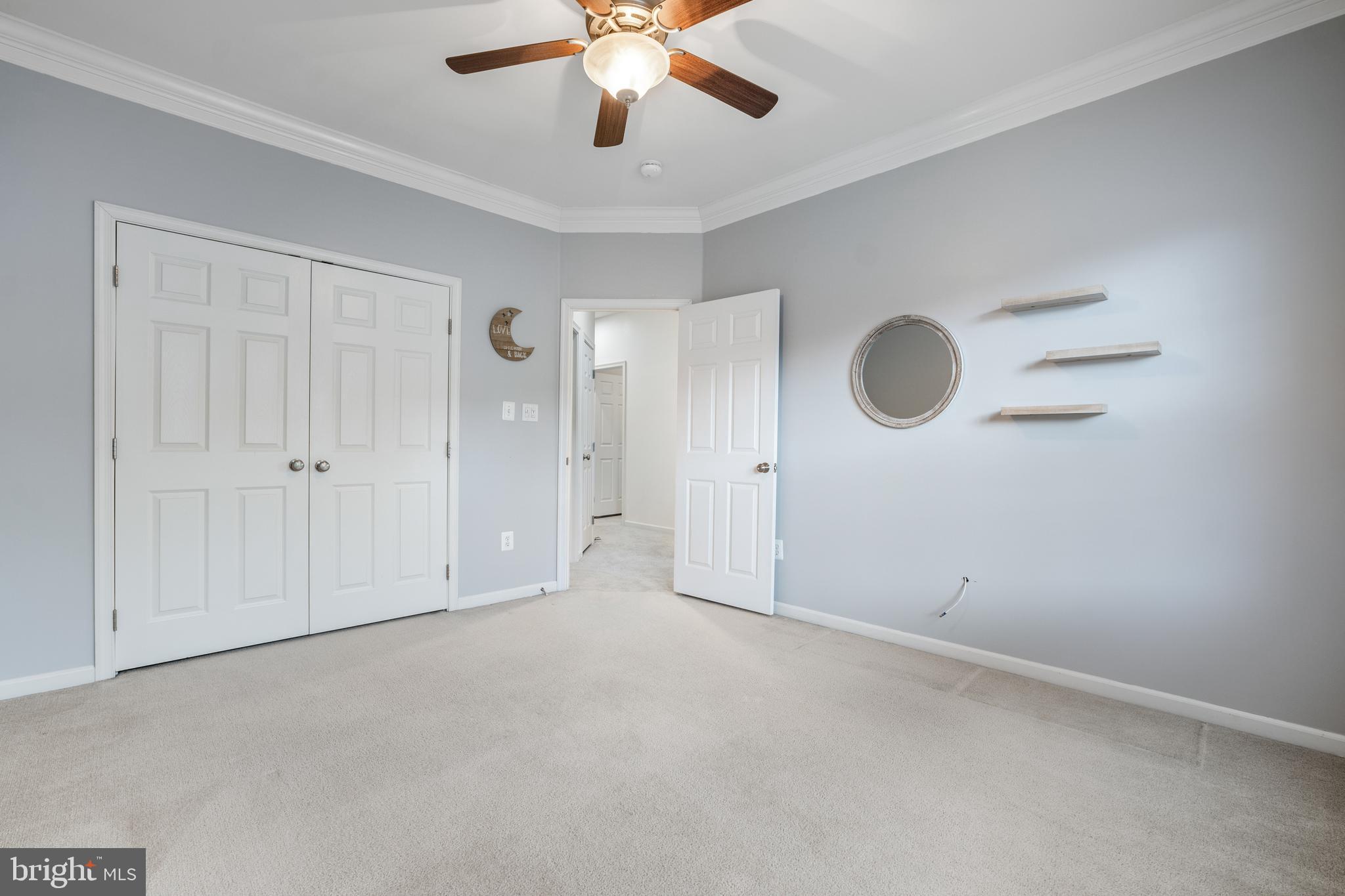 ELKRIDGE CROSSING - Residential