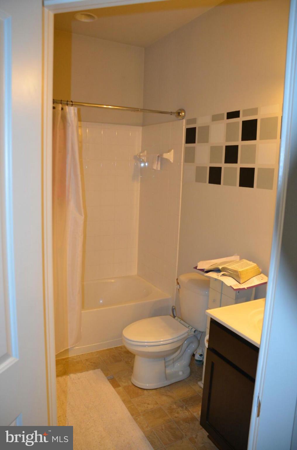 VILLAGE AT WOODSTREAM - Residential Lease