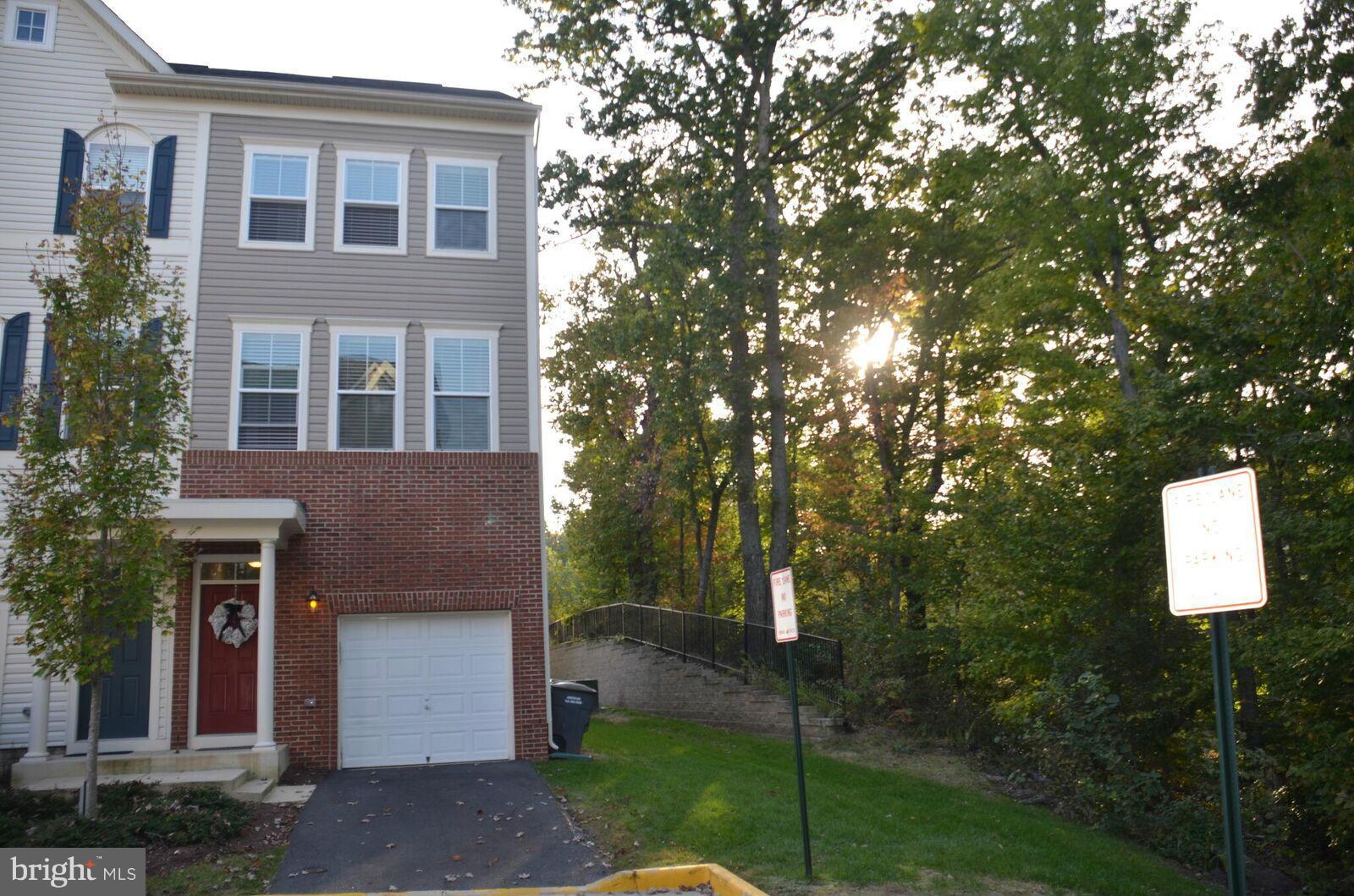 VILLAGE AT WOODSTREAM - Residential Lease