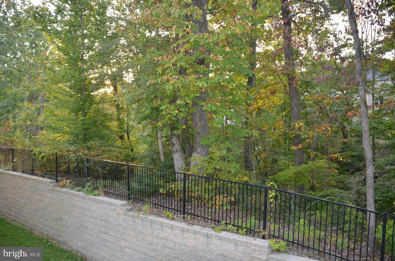 VILLAGE AT WOODSTREAM - Residential Lease