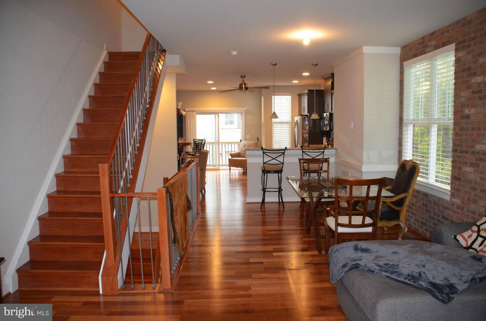 VILLAGE AT WOODSTREAM - Residential Lease