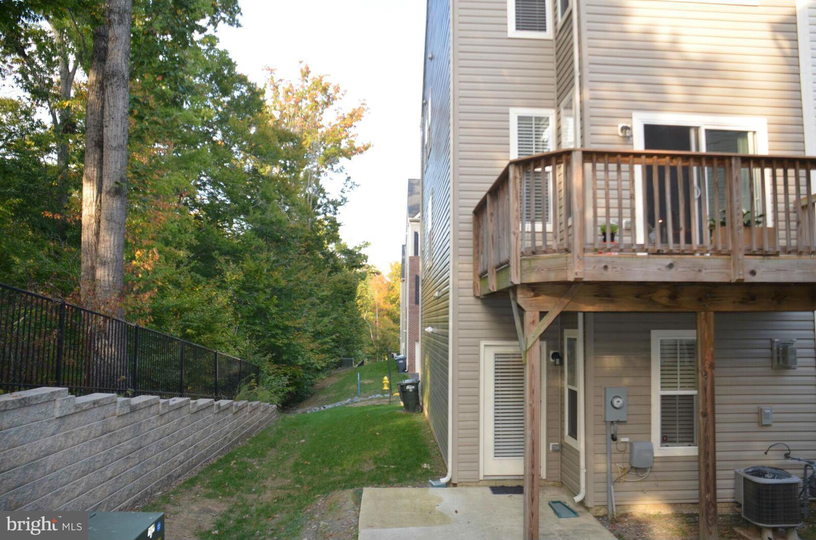 VILLAGE AT WOODSTREAM - Residential Lease