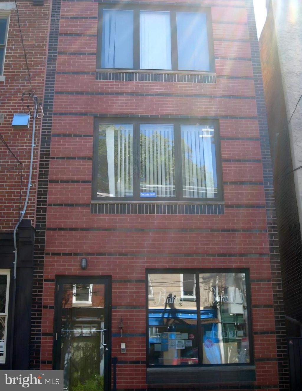 Photo of 815 S 4th Street, PHILADELPHIA, PA 19147 (MLS # PAPH2580916)