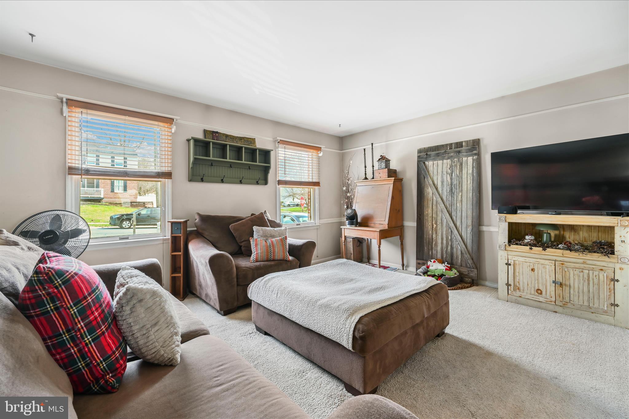 MAPLE SPRINGS - Residential