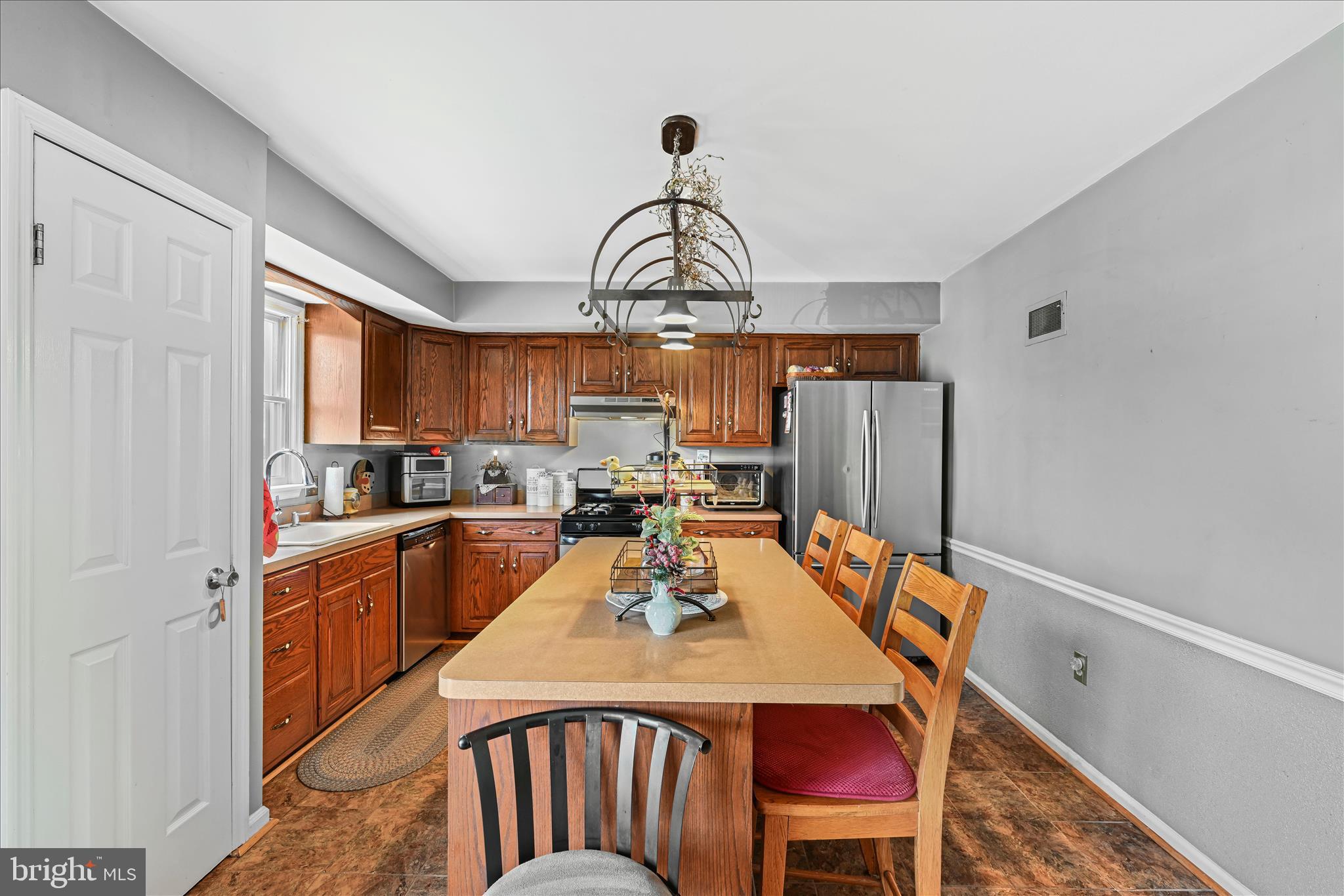 MAPLE SPRINGS - Residential