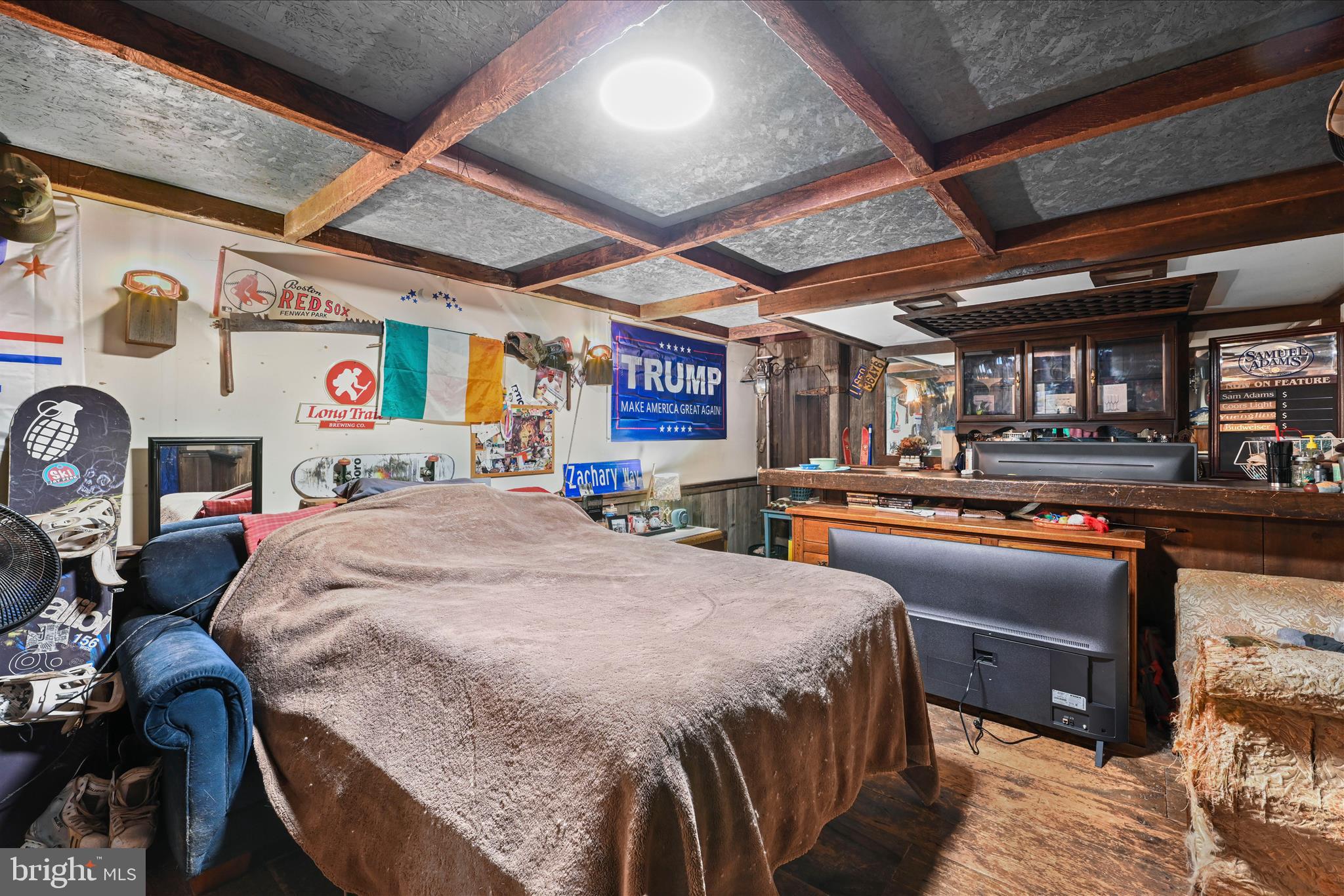 MAPLE SPRINGS - Residential