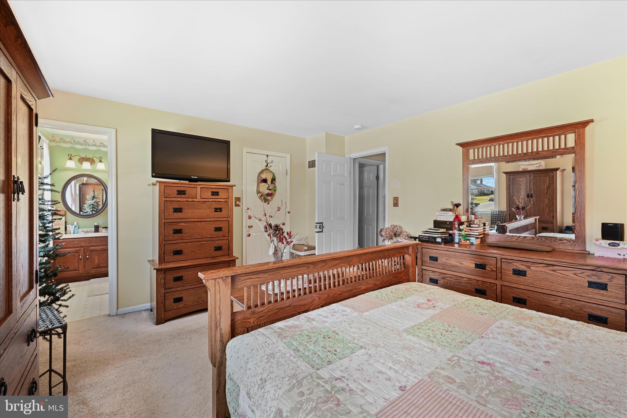 MAPLE SPRINGS - Residential