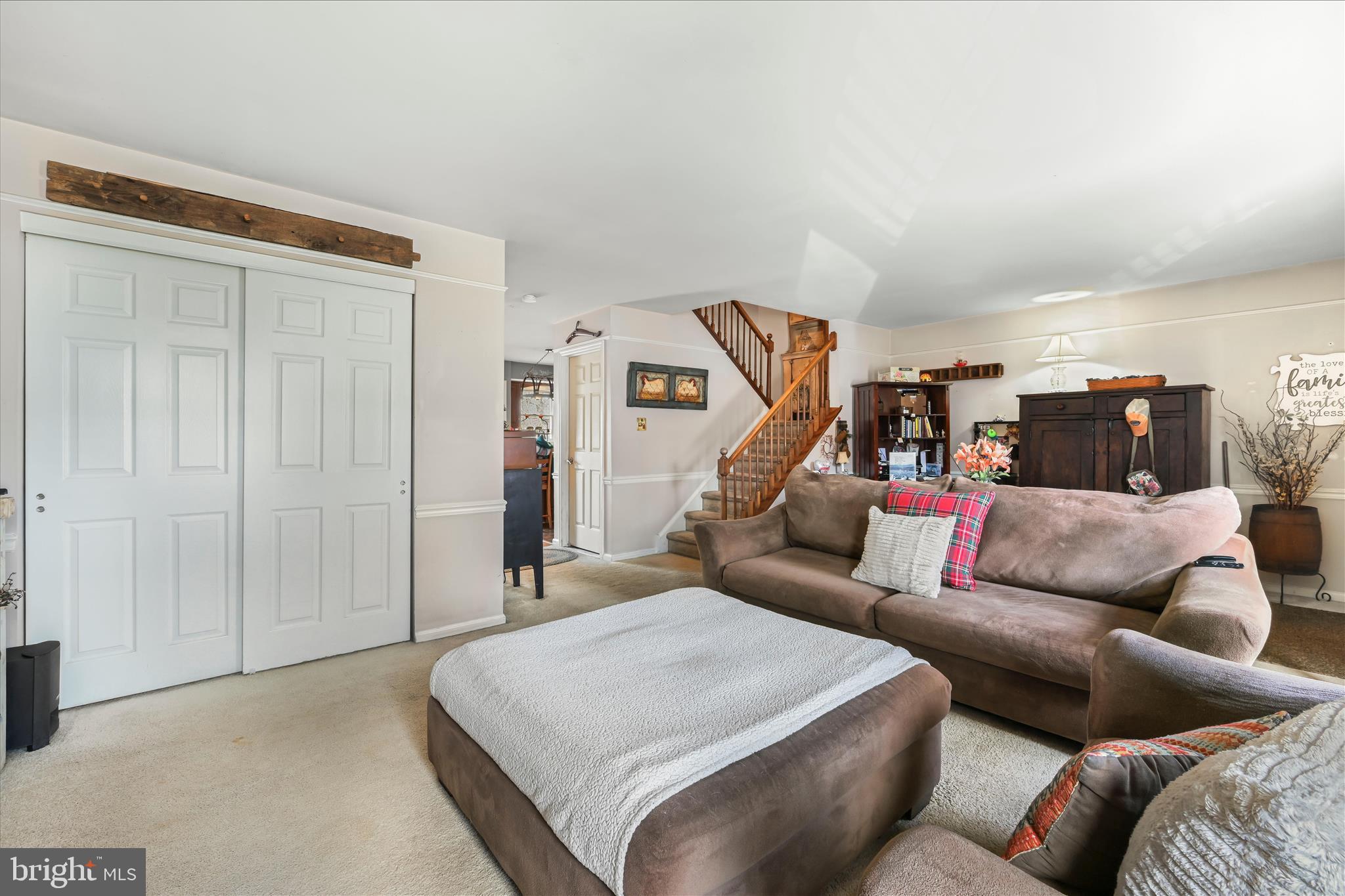 MAPLE SPRINGS - Residential