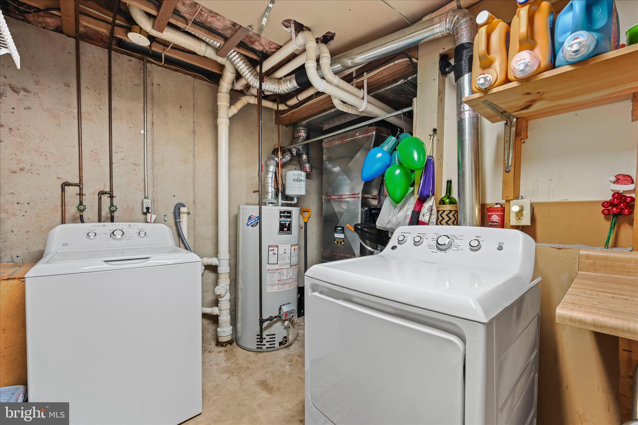 MAPLE SPRINGS - Residential