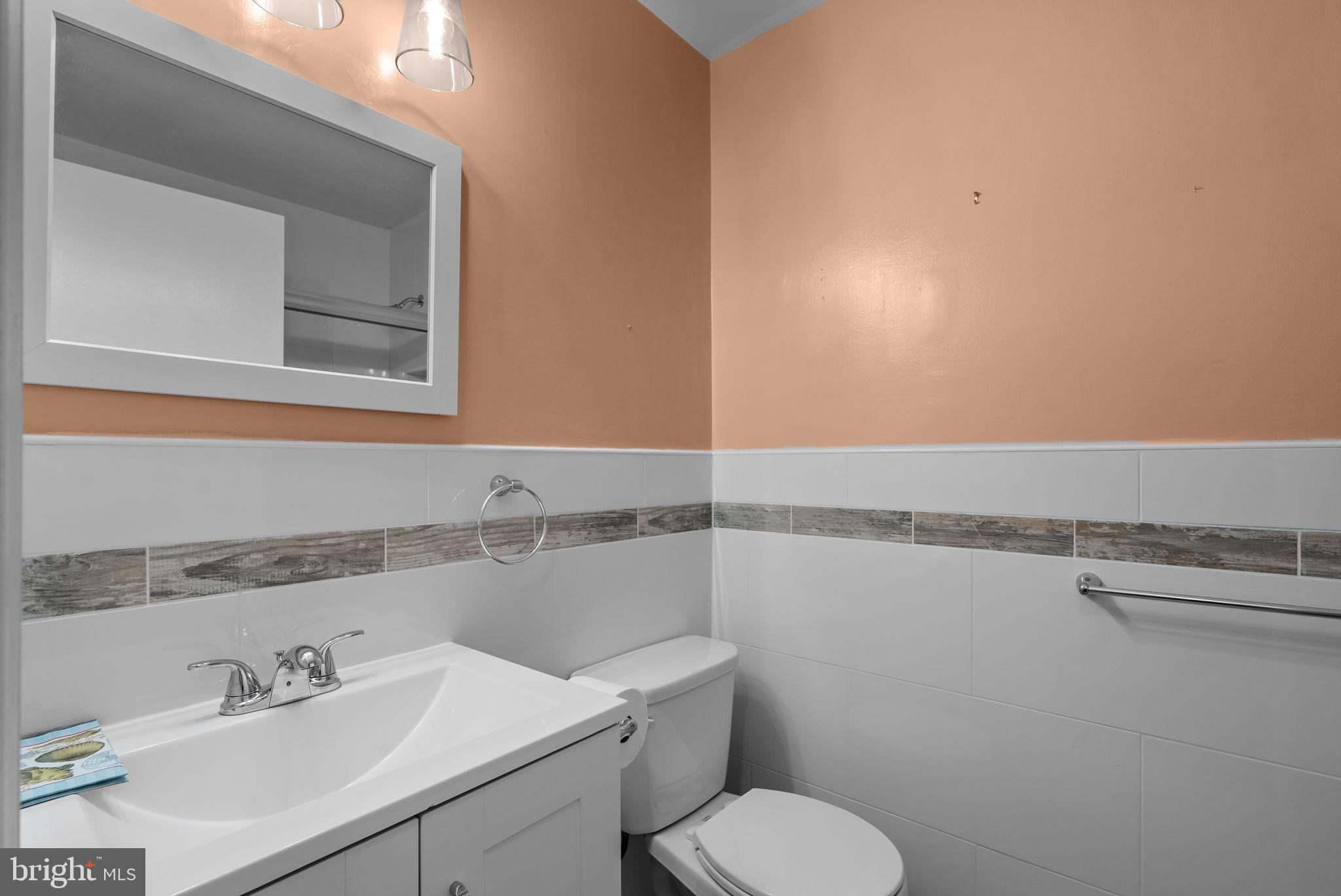 ELEVEN CEDARS - Residential