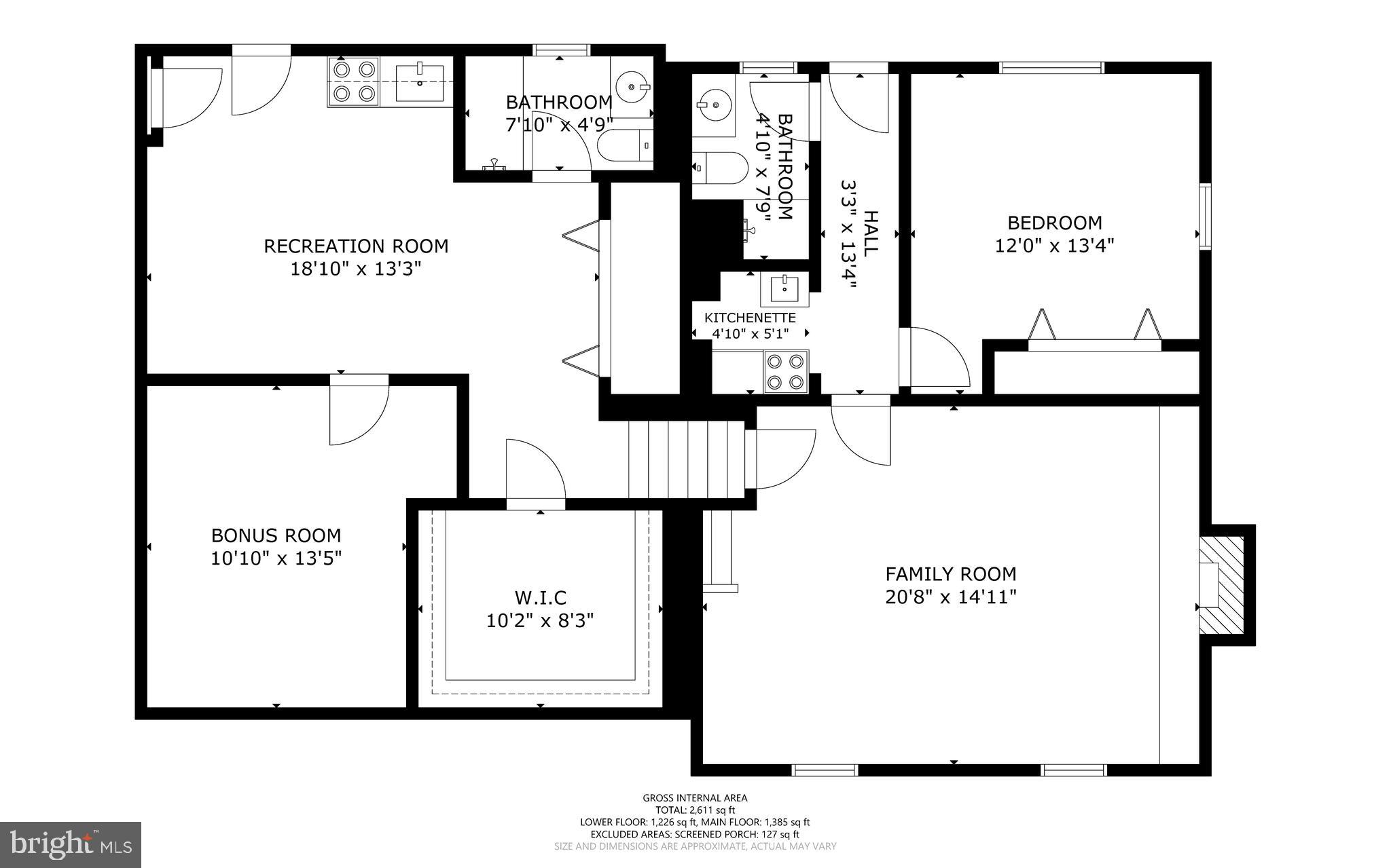 ELEVEN CEDARS - Residential