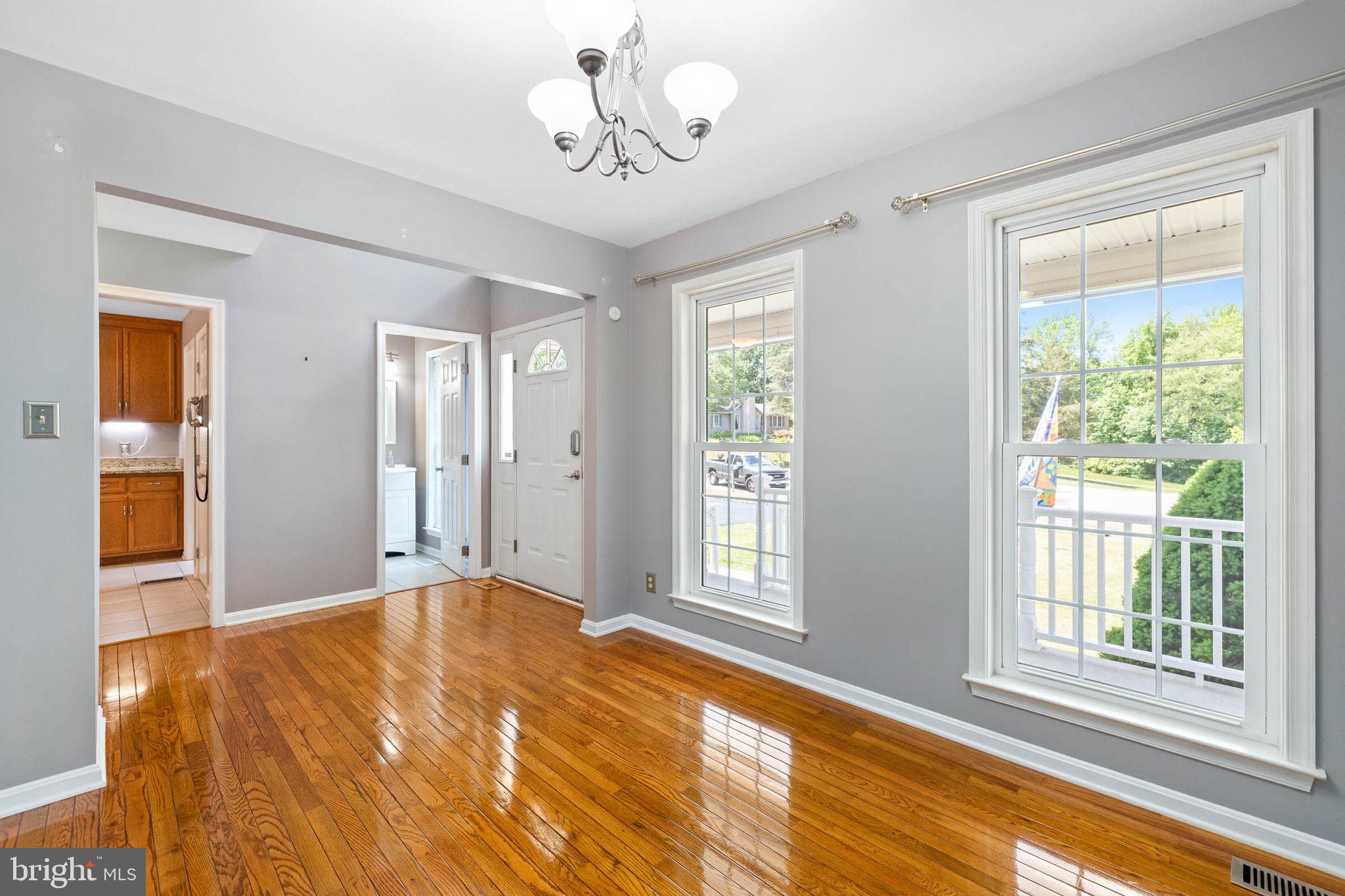 GRAFTON VILLAGE - Residential