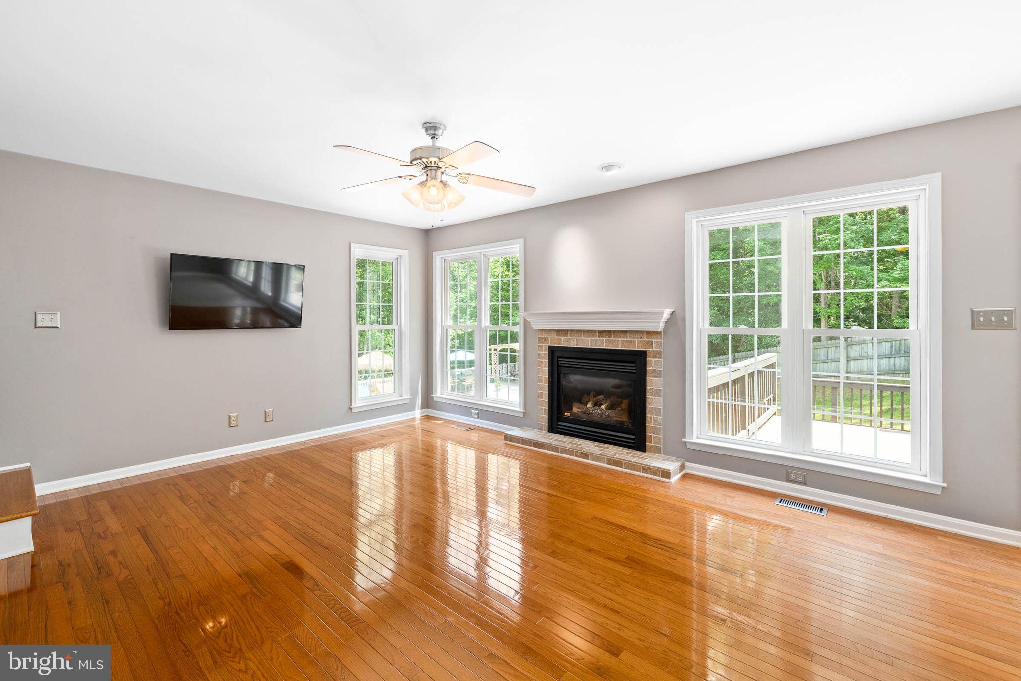 GRAFTON VILLAGE - Residential