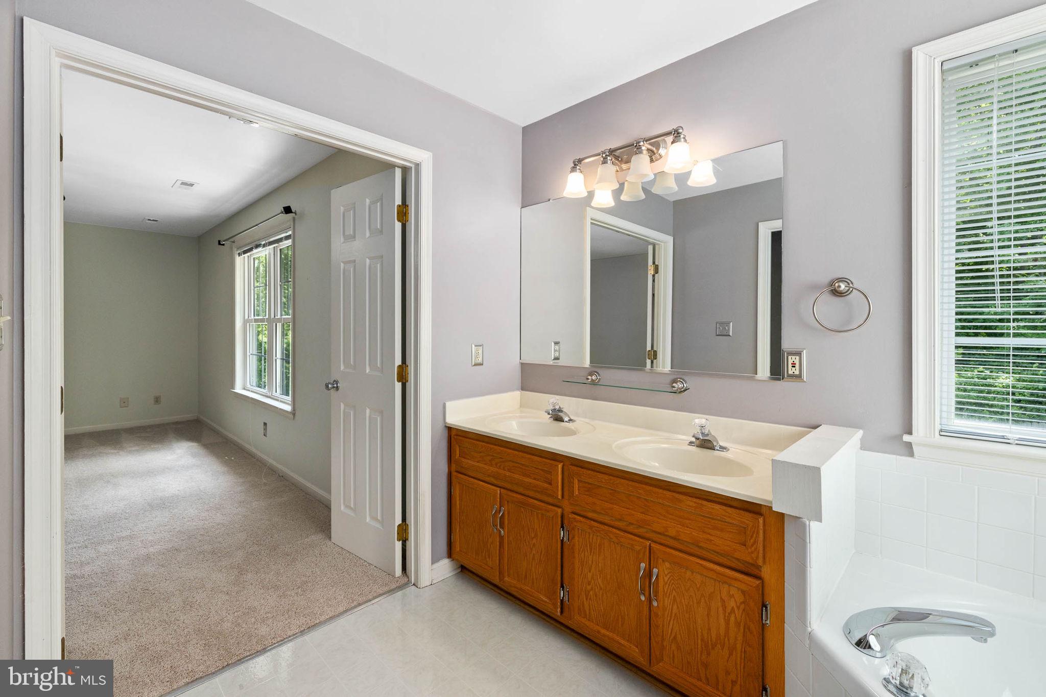 GRAFTON VILLAGE - Residential