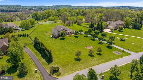 Tiny photo for 16064 Waterford Creek Circle, HAMILTON, VA 20158 (MLS # VALO2123966)