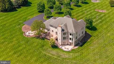 Tiny photo for 16064 Waterford Creek Circle, HAMILTON, VA 20158 (MLS # VALO2123966)