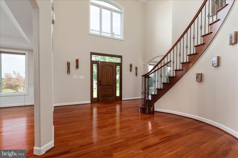 Tiny photo for 16064 Waterford Creek Circle, HAMILTON, VA 20158 (MLS # VALO2123966)