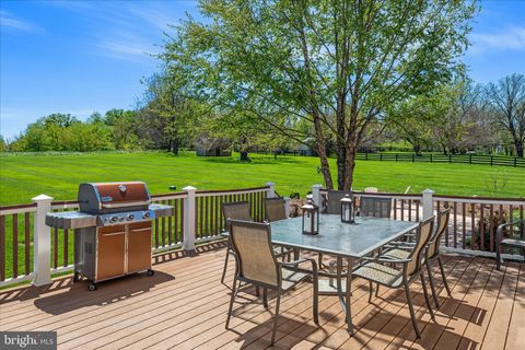 Tiny photo for 16064 Waterford Creek Circle, HAMILTON, VA 20158 (MLS # VALO2123966)