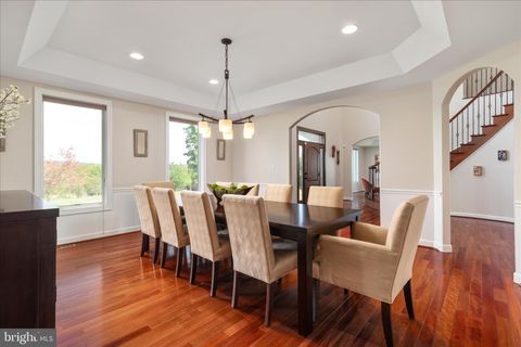 Tiny photo for 16064 Waterford Creek Circle, HAMILTON, VA 20158 (MLS # VALO2123966)