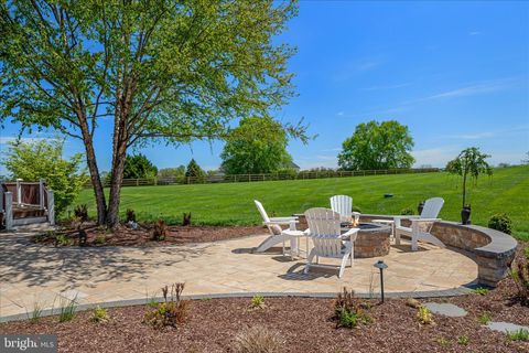 Tiny photo for 16064 Waterford Creek Circle, HAMILTON, VA 20158 (MLS # VALO2123966)