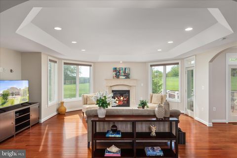 Tiny photo for 16064 Waterford Creek Circle, HAMILTON, VA 20158 (MLS # VALO2123966)