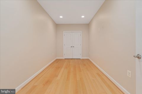 Tiny photo for 16064 Waterford Creek Circle, HAMILTON, VA 20158 (MLS # VALO2123966)