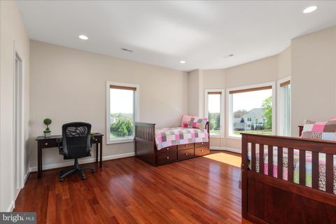 Tiny photo for 16064 Waterford Creek Circle, HAMILTON, VA 20158 (MLS # VALO2123966)