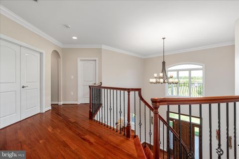 Tiny photo for 16064 Waterford Creek Circle, HAMILTON, VA 20158 (MLS # VALO2123966)