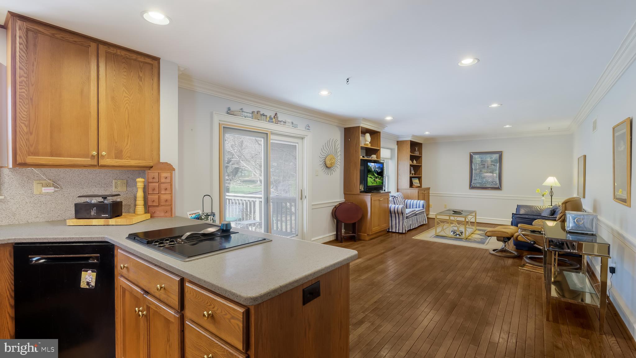 TEVERSALL - Residential