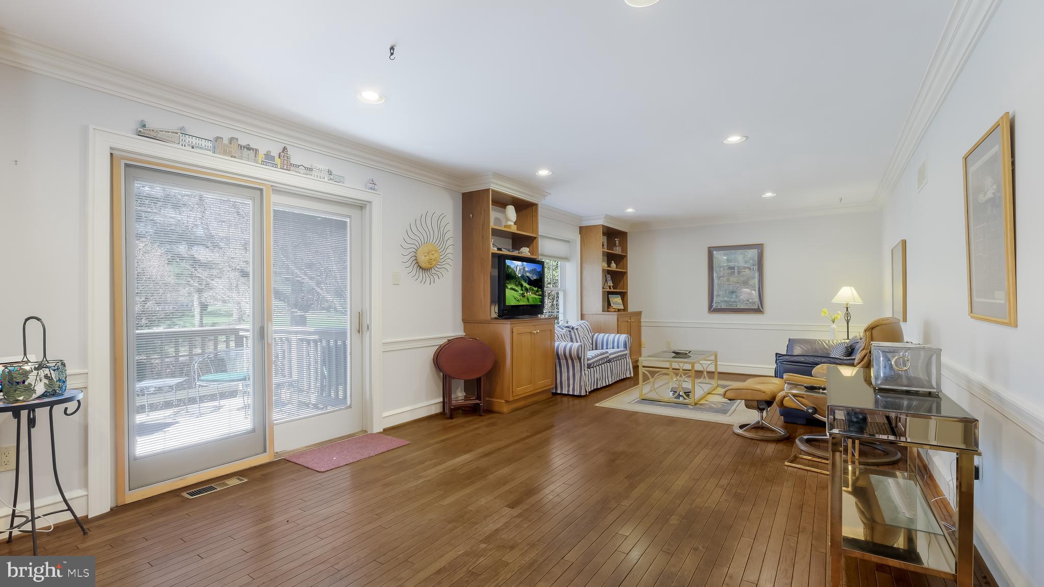 TEVERSALL - Residential