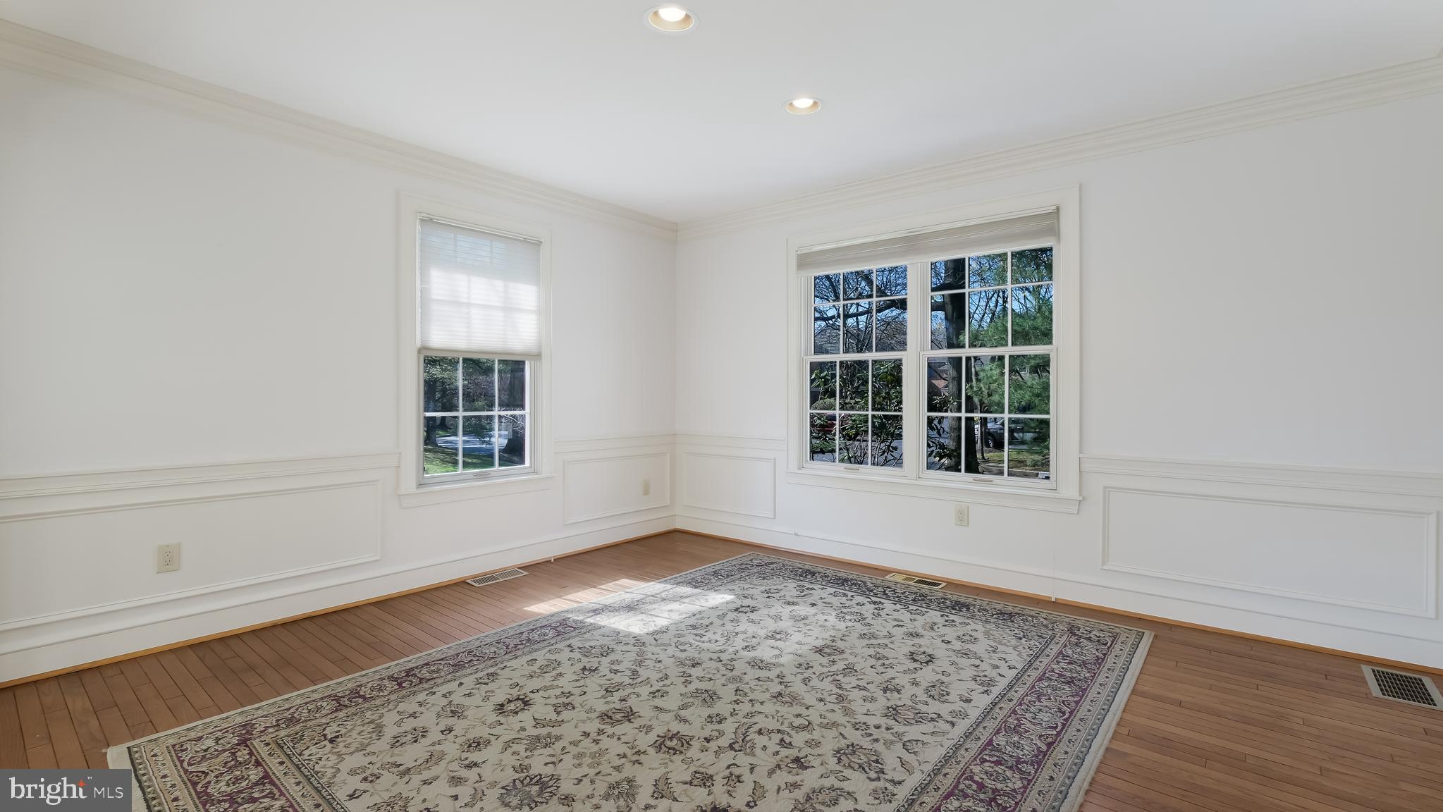 TEVERSALL - Residential