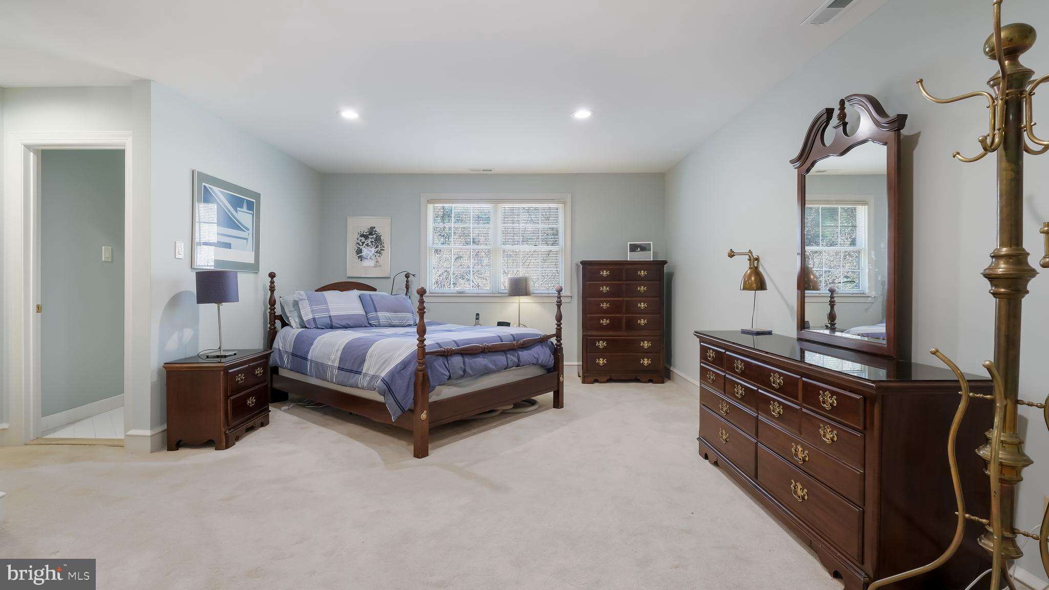 TEVERSALL - Residential