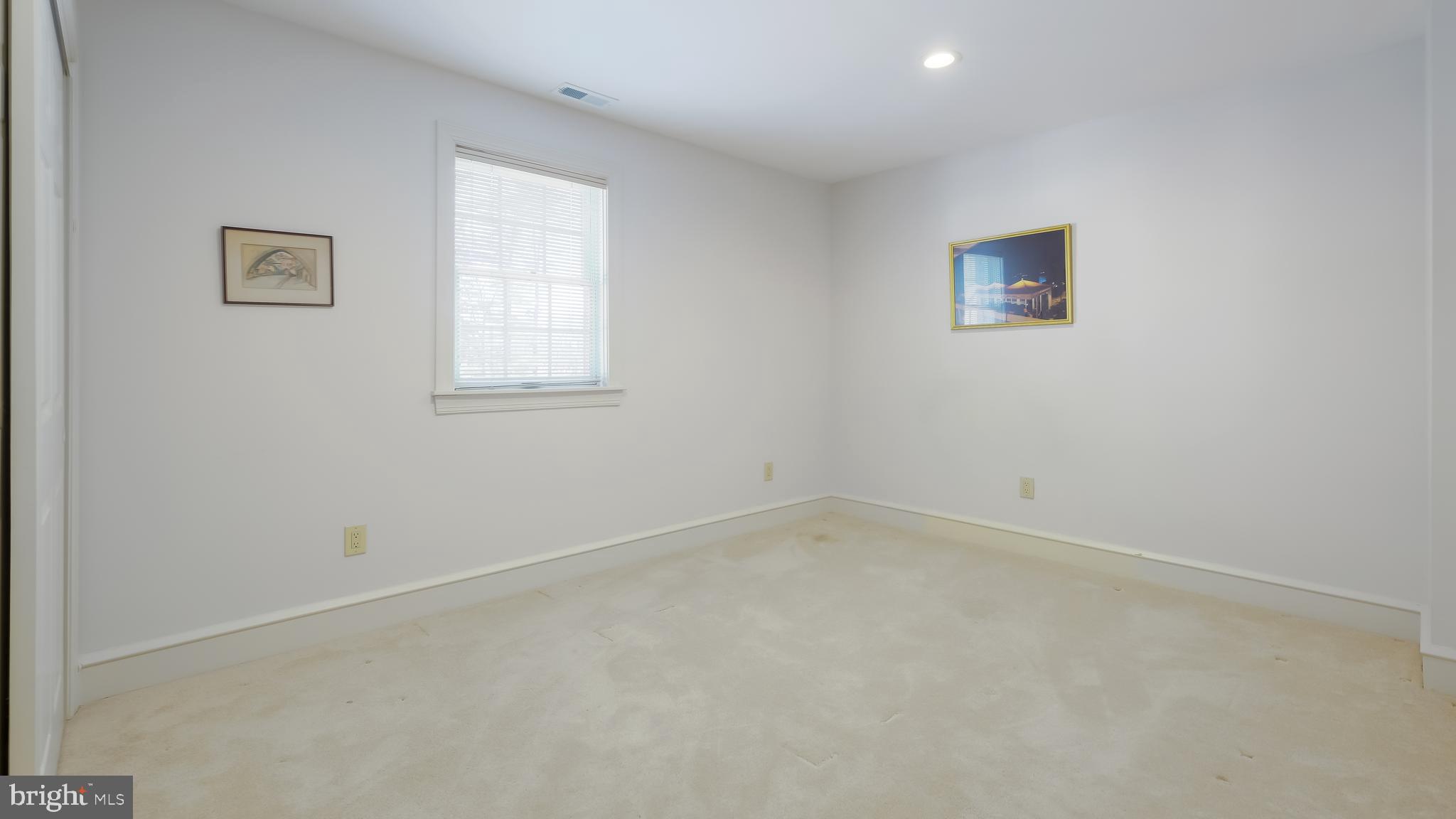 TEVERSALL - Residential