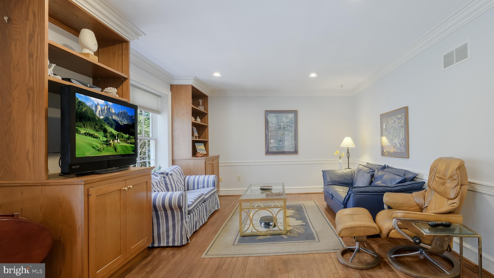 TEVERSALL - Residential