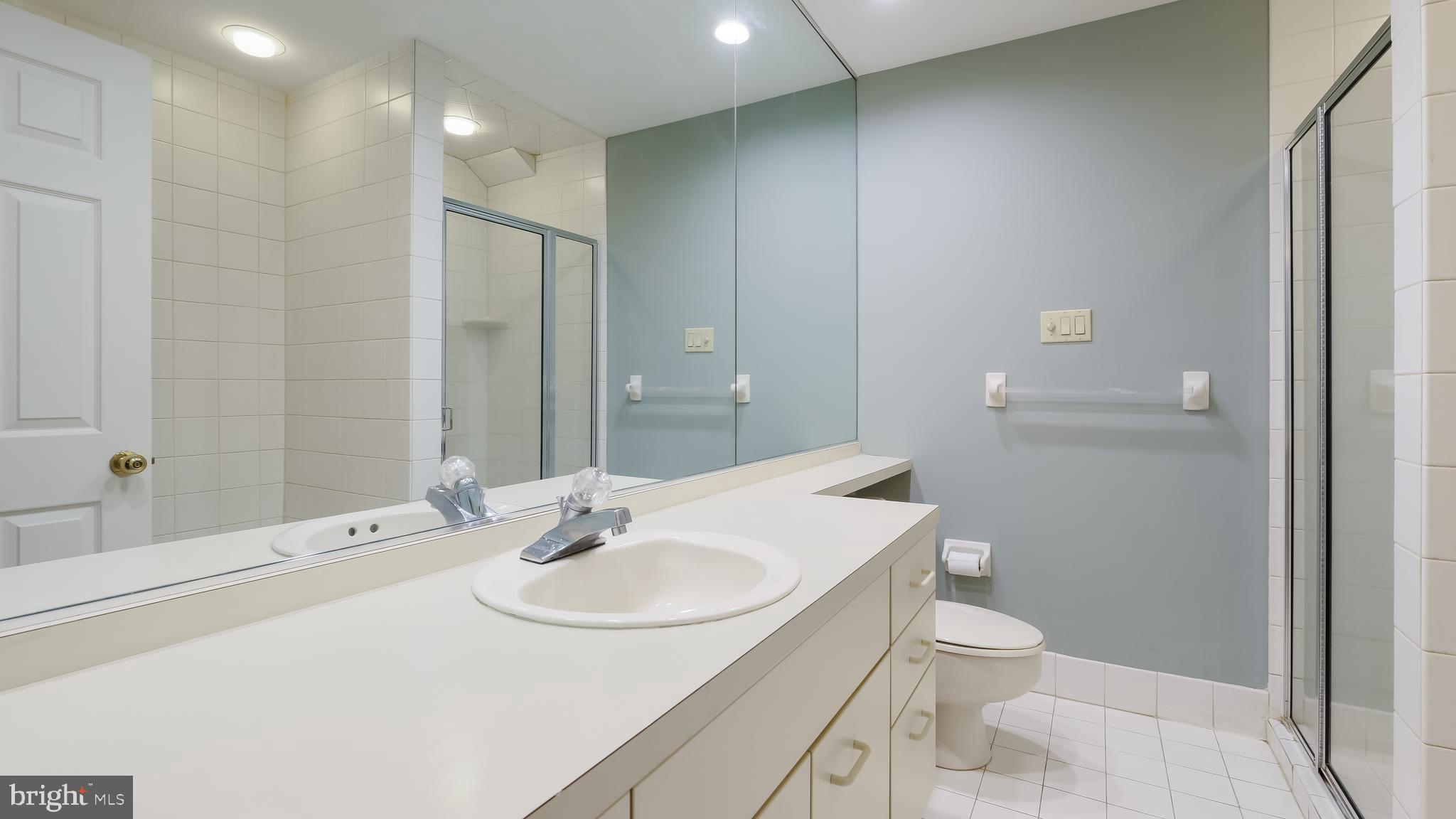 TEVERSALL - Residential